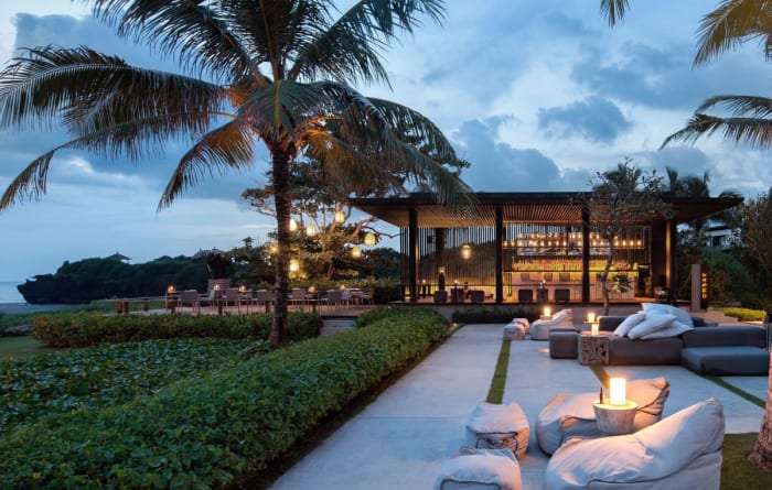 7 - Ombak Bar and Grill